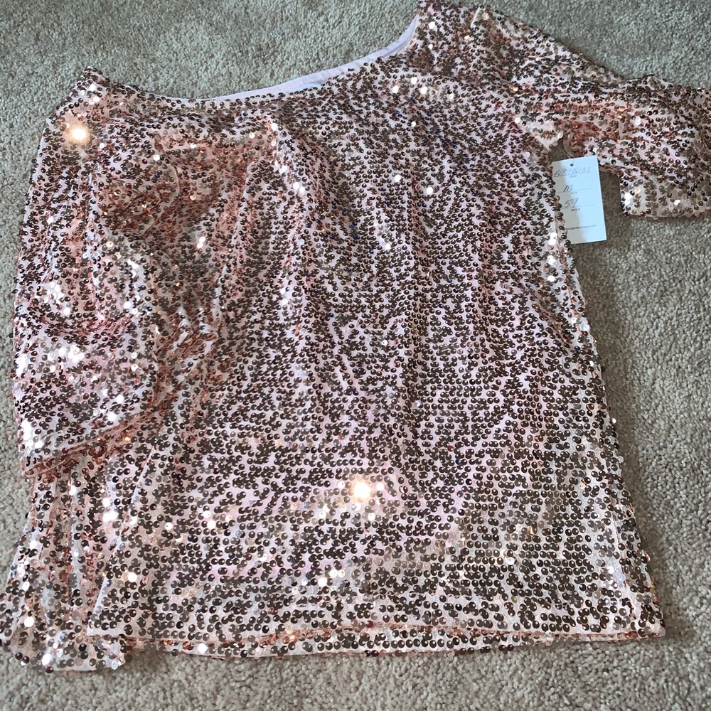 Sequined One Shoulder top